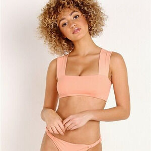 NWT L*SPACE Parker Bikini Top Only Tropical Peach Women's Size M